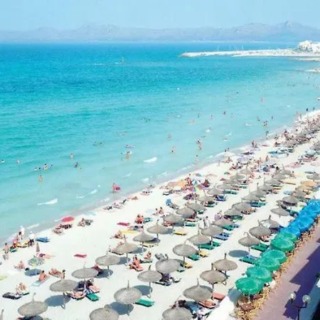 Fantastic, 100 Meters From The Beach *